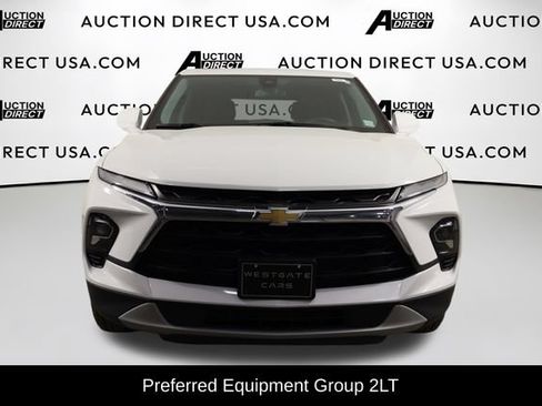 Used 2023 Chevrolet Blazer LT AWD/4WD image 2