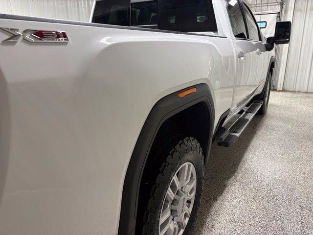 Used 2023 GMC Sierra 2500 SLT w/ SLT Premium Package AWD/4WD image 10