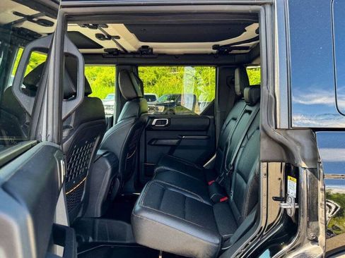 Used 2024 Ford Bronco Badlands AWD/4WD image 21