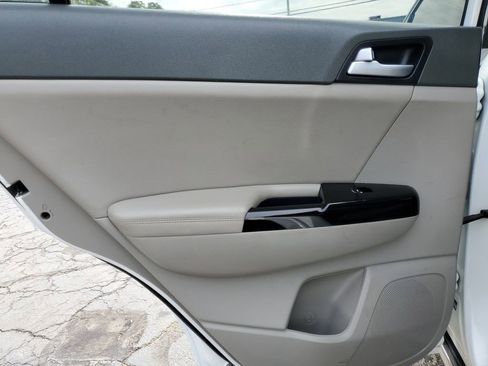 Used 2018 Kia Sportage SX image 10