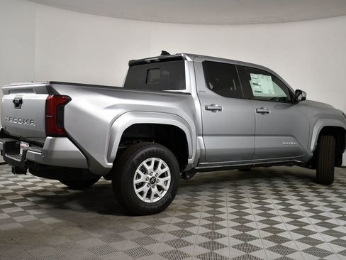 New 2026 Toyota Tacoma SR5 AWD/4WD image 5