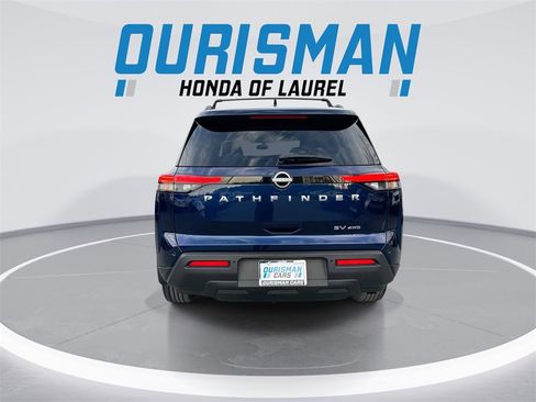 Used 2023 Nissan Pathfinder SV image 7