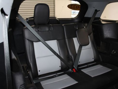 Used 2022 Ford Explorer XLT w/ Equipment Group 202A image 37