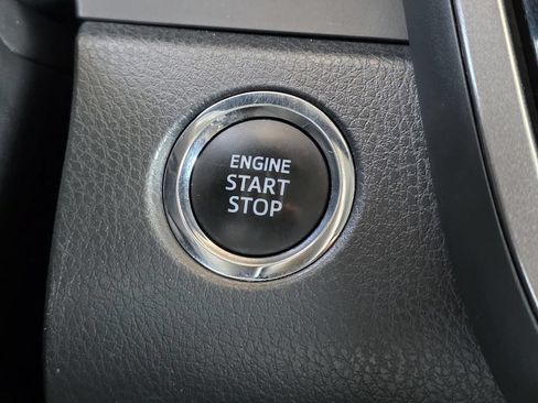 Used 2022 Toyota Camry XSE FWD image 16