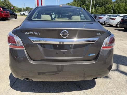 Used 2013 Nissan Altima 2.5 SL FWD image 8