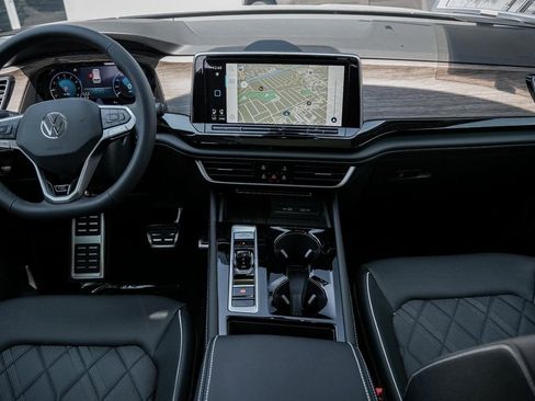 New 2025 Volkswagen Atlas SEL Premium R-Line AWD/4WD image 19