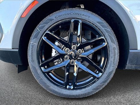 New 2026 Chevrolet Equinox EV LT w/ Comfort Package image 11