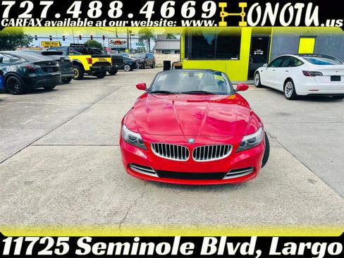 Used 2010 BMW Z4 sDrive35i image 6