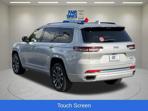 Certified 2021 Jeep Grand Cherokee L Overland w/ Luxury Tech Group IV AWD/4WD image 10