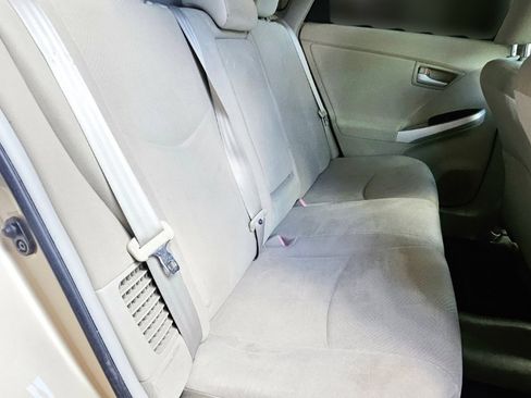 Used 2011 Toyota Prius Five image 13