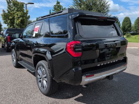 Used 2026 Toyota 4Runner Limited AWD/4WD image 4
