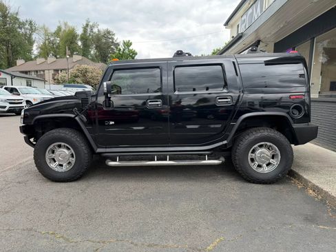 Used 2004 HUMMER H2 w/ Preferred Equipment Group AWD/4WD image 4