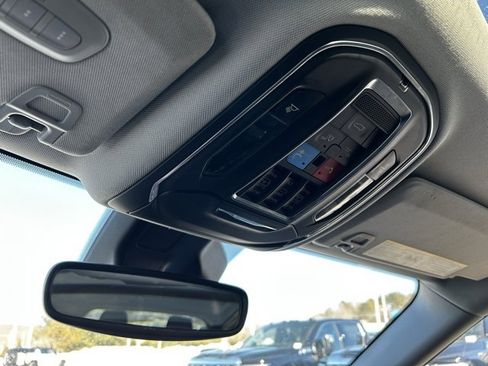 Used 2022 Jeep Grand Cherokee L Limited w/ MOPAR Finishing Package image 21