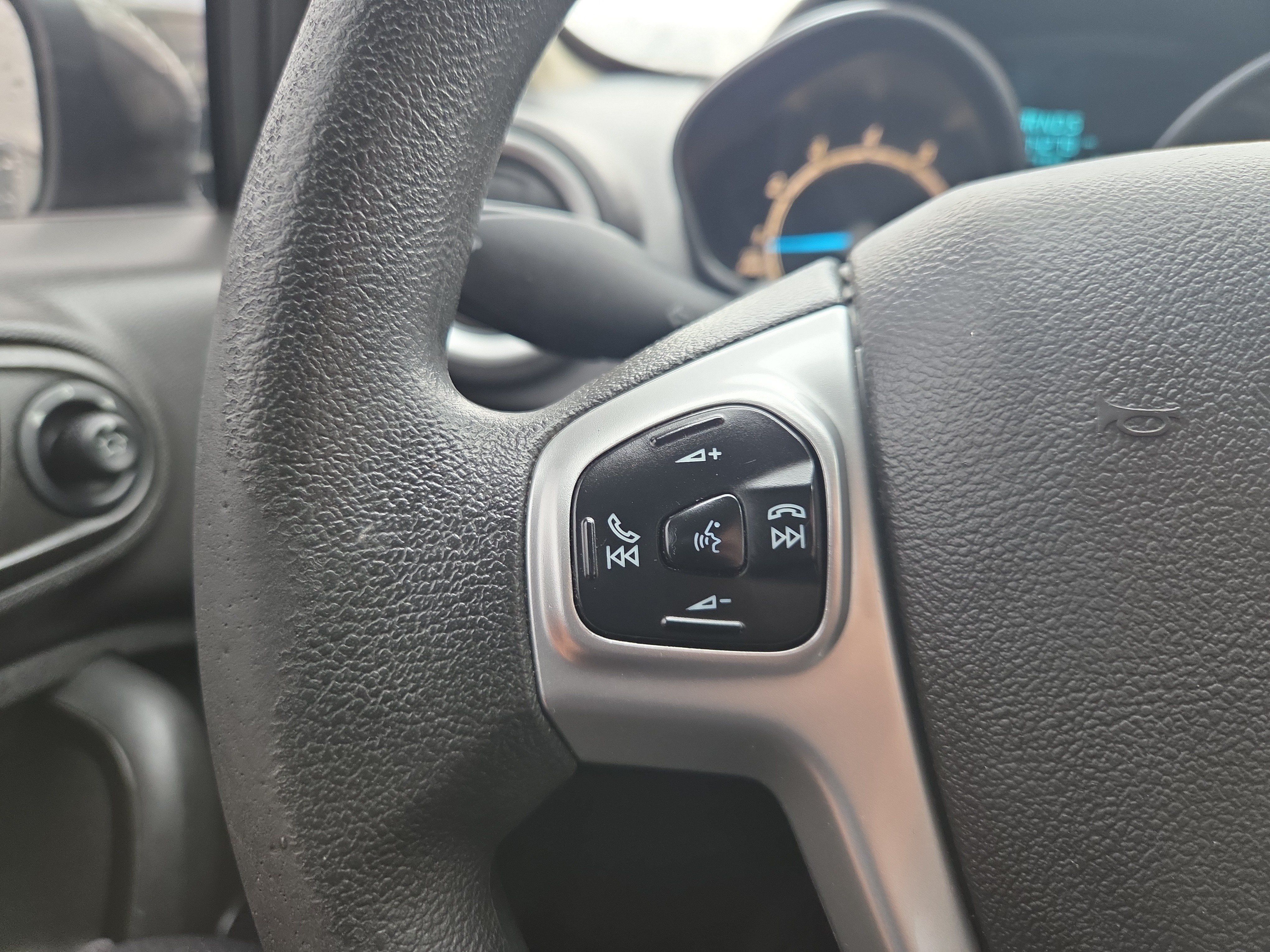 Used 2017 Ford Fiesta SE FWD image 16