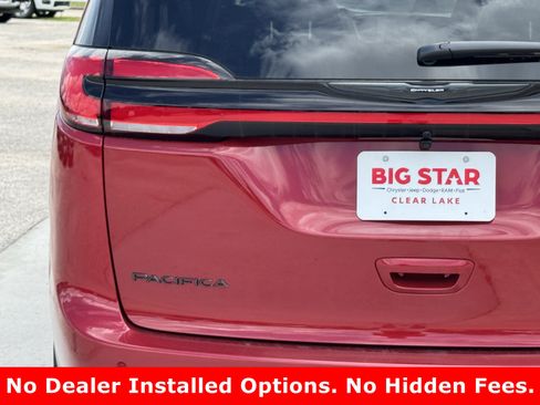 New 2026 Chrysler Pacifica Select FWD image 11