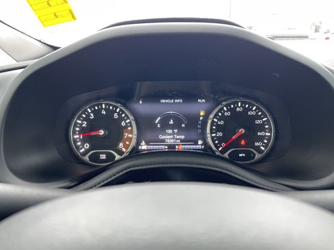 Used 2022 Jeep Renegade Limited image 15