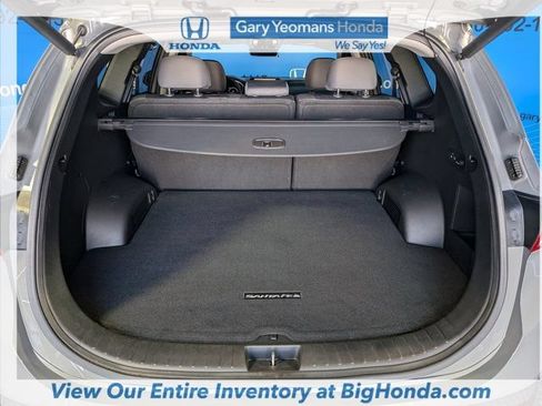 Used 2022 Hyundai Santa Fe XRT FWD image 17