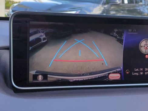 Used 2017 Lexus RX 450h AWD image 19