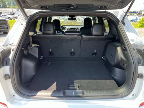 Used 2020 Jeep Cherokee High Altitude image 18