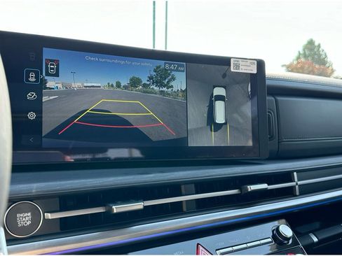 Used 2024 Hyundai Santa Fe Limited image 17