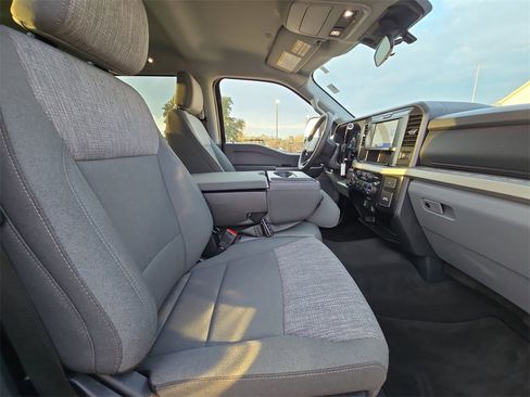 Used 2025 Ford F250 XLT image 10