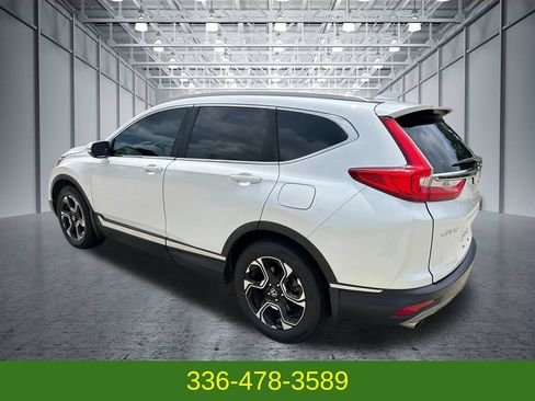 Used 2019 Honda CR-V Touring image 3