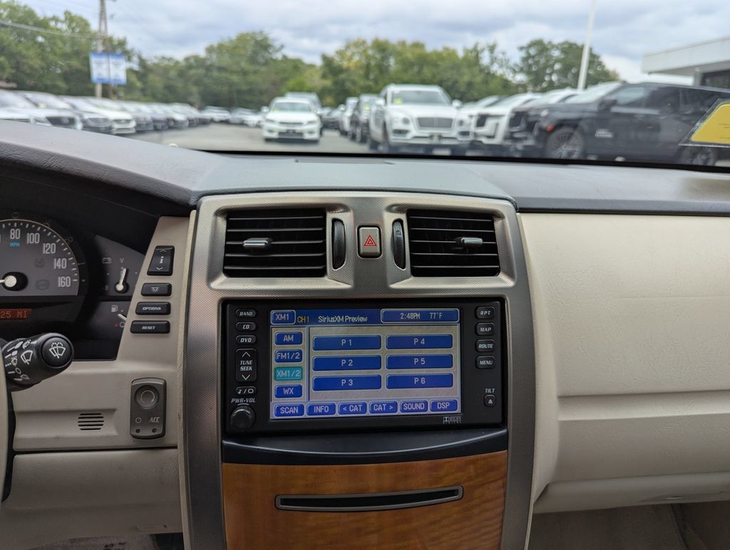 Used 2006 Cadillac XLR RWD image 22
