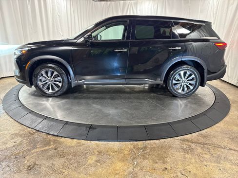 Certified 2025 INFINITI QX60 Pure AWD/4WD image 6