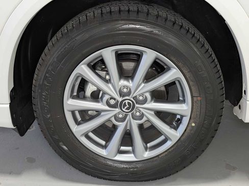 Certified 2025 MAZDA CX-5 AWD 2.5 S w/ Select Package image 3
