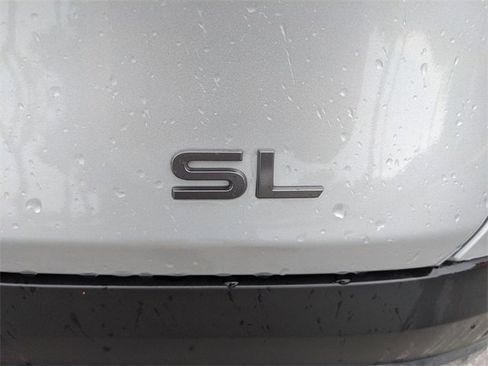 New 2025 Nissan Murano SL image 15