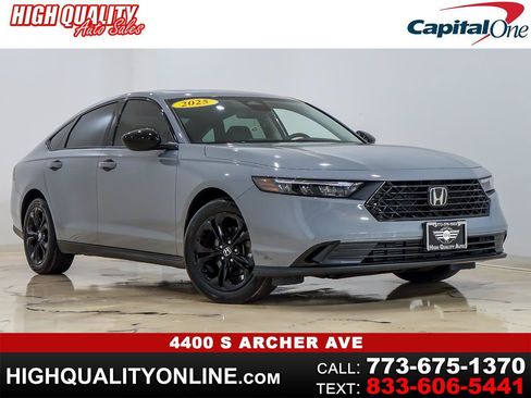 Used 2025 Honda Accord SE image 1