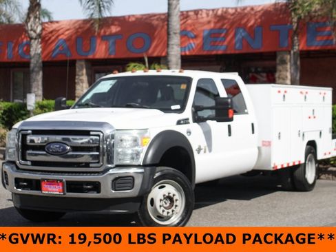 Used 2015 Ford F550 4x4 Crew Cab Super Duty image 4