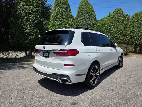 Used 2020 BMW X7 xDrive40i w/ M Sport Package AWD/4WD image 5