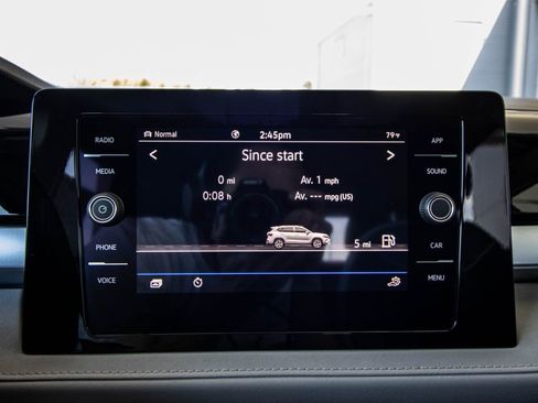 New 2026 Volkswagen Taos SE AWD/4WD image 44