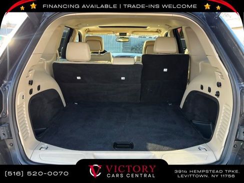 Used 2020 Jeep Grand Cherokee Limited image 11