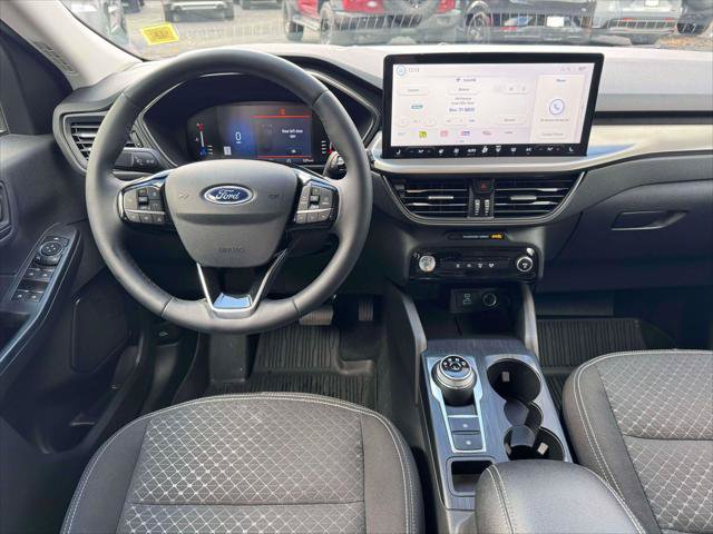 Used 2023 Ford Escape Active w/ Tech Pack #1 AWD/4WD image 19
