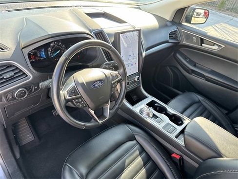 Used 2023 Ford Edge SEL image 18