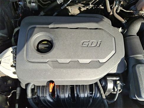 Used 2017 Hyundai Santa Fe Sport image 26