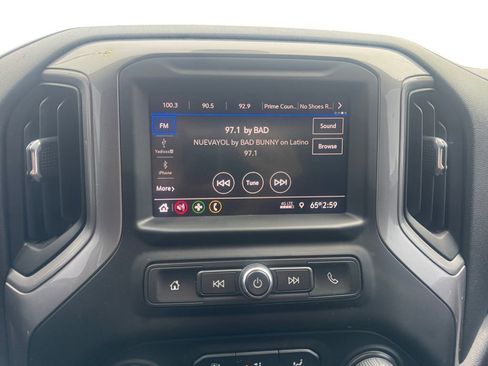 Used 2022 Chevrolet Silverado 1500 Custom w/ Safety Confidence Package image 24