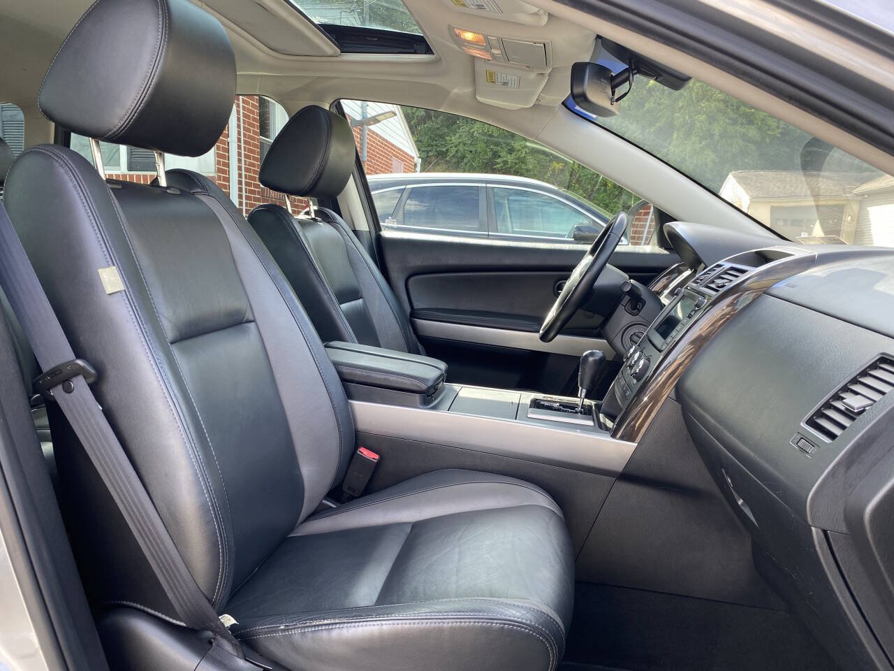 Used 2011 MAZDA CX-9 Grand Touring w/ Moonroof & Bose Audio Pkg AWD/4WD image 21