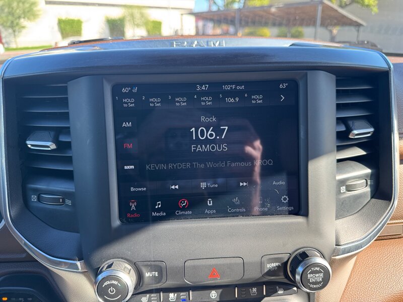 Used 2021 RAM 1500 Laramie AWD/4WD image 50