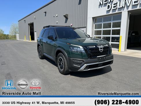 Used 2023 Nissan Pathfinder Rock Creek AWD/4WD image 1