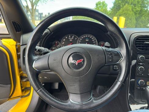 Used 2013 Chevrolet Corvette Convertible RWD image 26