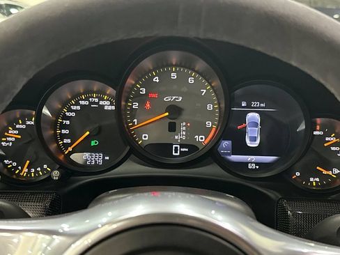 Used 2015 Porsche 911 GT3 RWD image 28