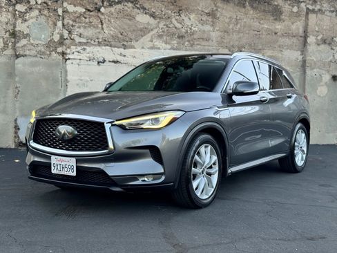 Used 2019 INFINITI QX50 Luxe FWD image 8