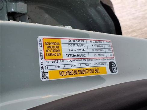 New 2026 Chevrolet Equinox LT w/ Convenience Package II image 30