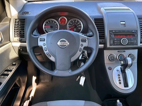 Used 2012 Nissan Sentra 2.0 S image 6
