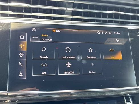 Used 2025 Audi Q7 3.0T Premium Plus AWD/4WD image 36