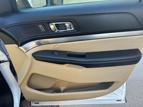 Used 2017 Ford Explorer 4WD image 34