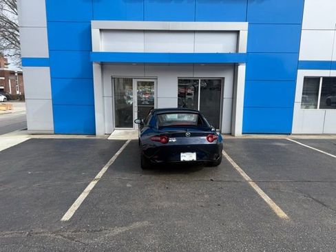 Used 2025 MAZDA MX-5 Miata RF Grand Touring RWD image 6